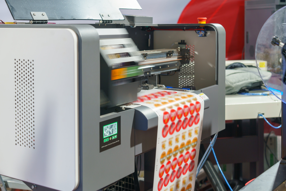What Does the Process of Custom Cannabis Label Printing Look Like?